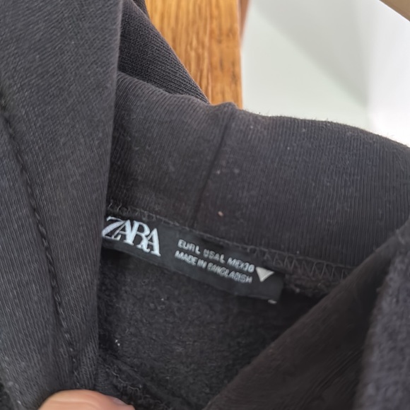 ZARA CROPPED HOODIE - Picture 3 of 3